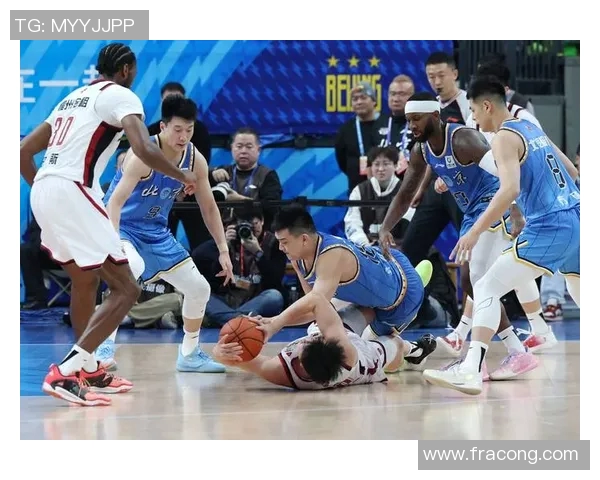 CBA常规赛MVP出炉冷门逆袭击败热门人选引发热议